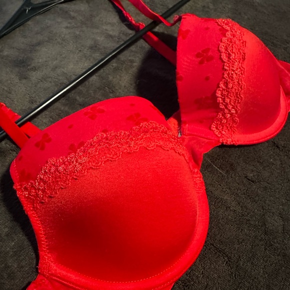 Arie Lightly Lined Red Lace Trim Bra 34B - Picture 1 of 7